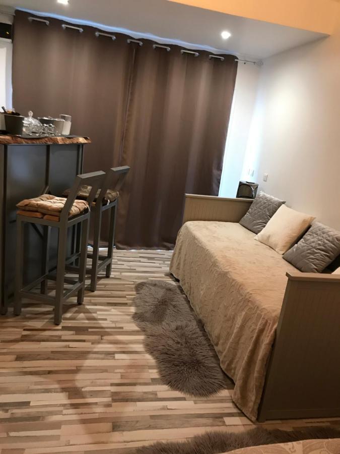 Chambres D'Hotes Les Oliviers - Marignane Ngoại thất bức ảnh