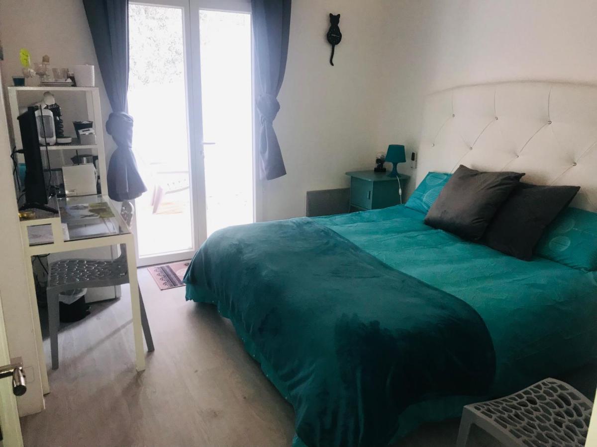 Chambres D'Hotes Les Oliviers - Marignane Ngoại thất bức ảnh