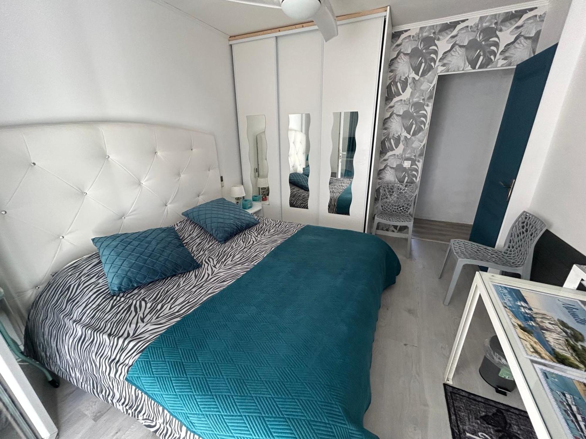 Chambres D'Hotes Les Oliviers - Marignane Ngoại thất bức ảnh