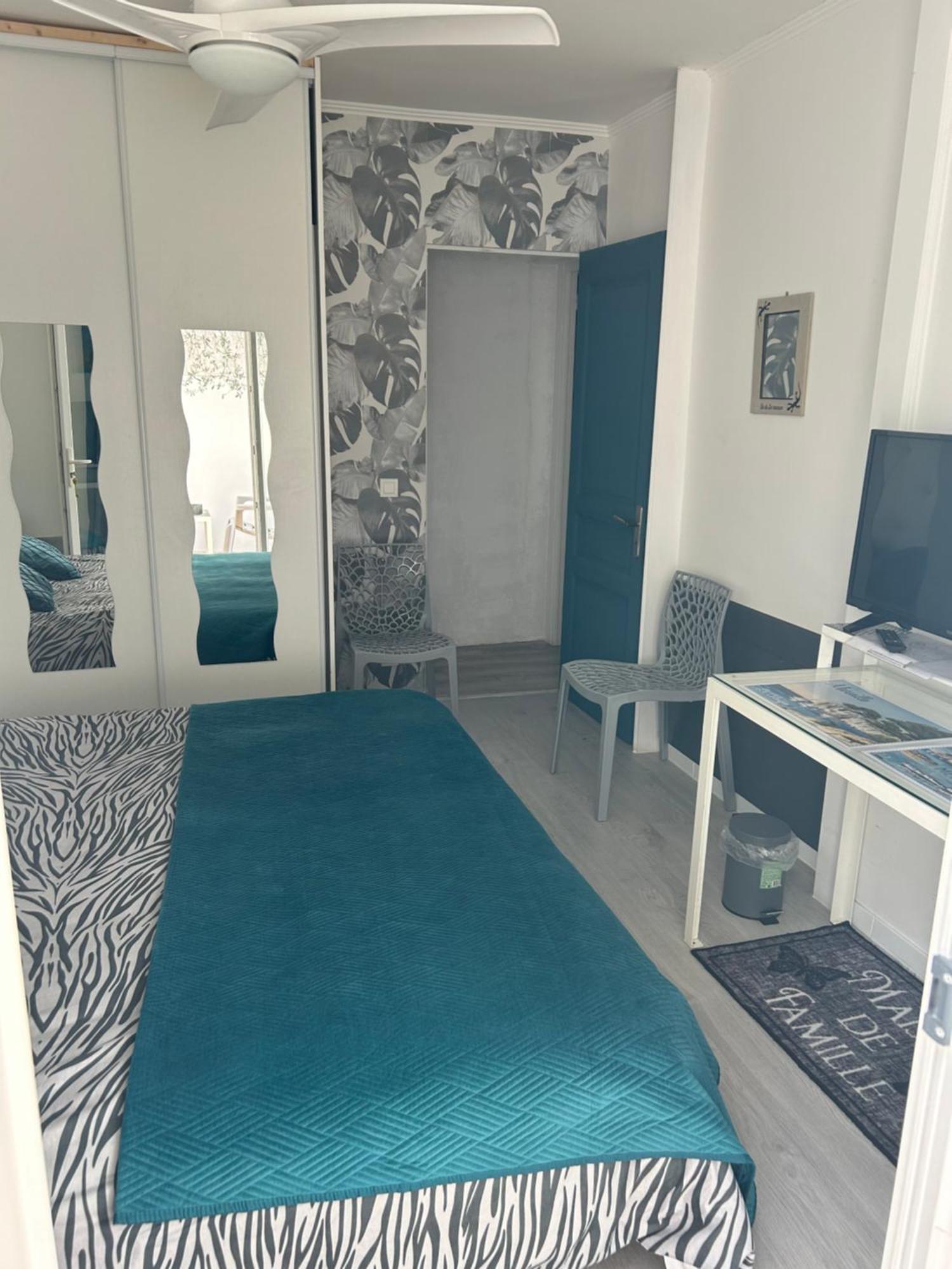 Chambres D'Hotes Les Oliviers - Marignane Ngoại thất bức ảnh